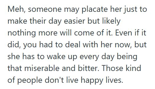 Free Tree Customer Demanded A Free Christmas Tree Because It Was Almost A Goner, But Then Returned Days Later Furious It Had Already Been Sold