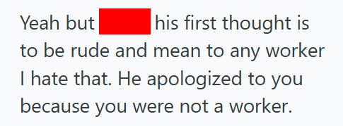 Helping Out 3 Woman Browsing A Store Was Mistaken For An Employee By An Elderly Customer, But When She Chose To Help Instead Of Correcting Him, The Situation Ended With Smiles