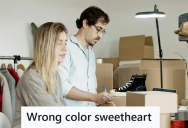 Fabric Store Employee Visited Another Store To Shop While She Was Still In Her Work Outfit, So A Customer At That Store Mistook Her For A Staff Member And Yelled At Her For Not Helping