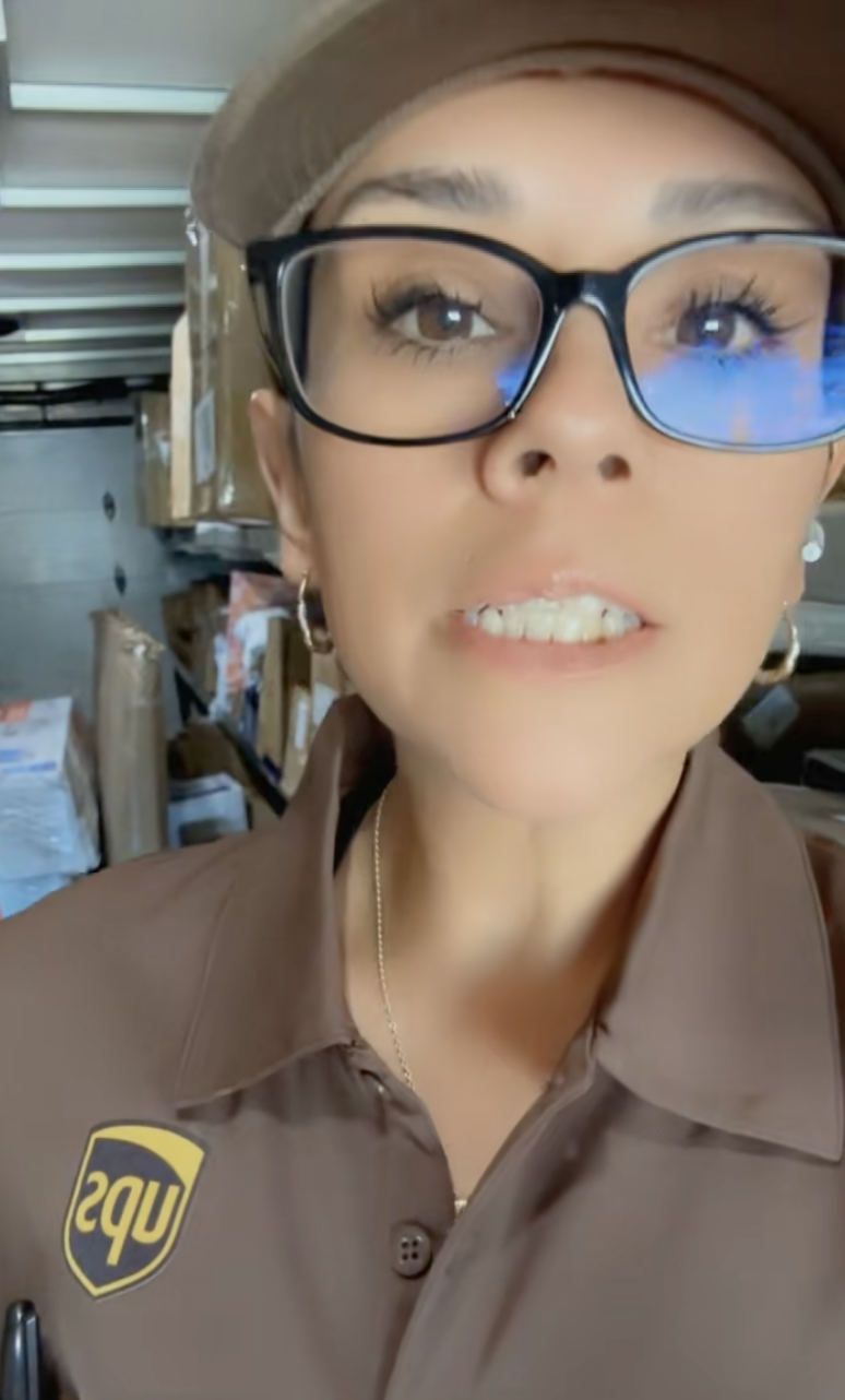 woman talking to tiktokkers