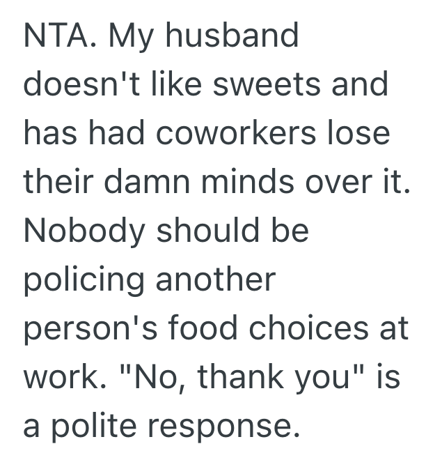 Screenshot 2025 09 02 at 1.39.35 PM Coworker Buys Lunch For Everyone, But One Employee Insisted That He Didnt Want To Eat Anything During The Day
