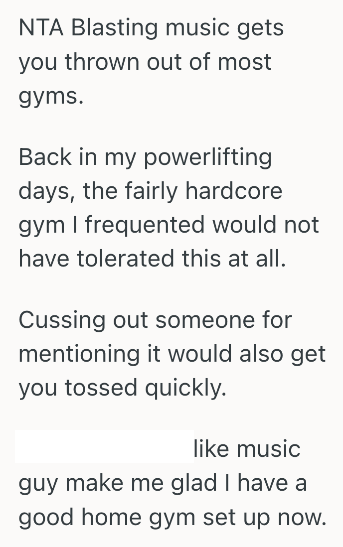 Screenshot 2025 09 04 at 11.56.13 AM Inconsiderate Gym Goer Chose To Blast His Music For The Whole Gym To Hear, But Then He Threw A Tantrum When Someone Called Him Out For It