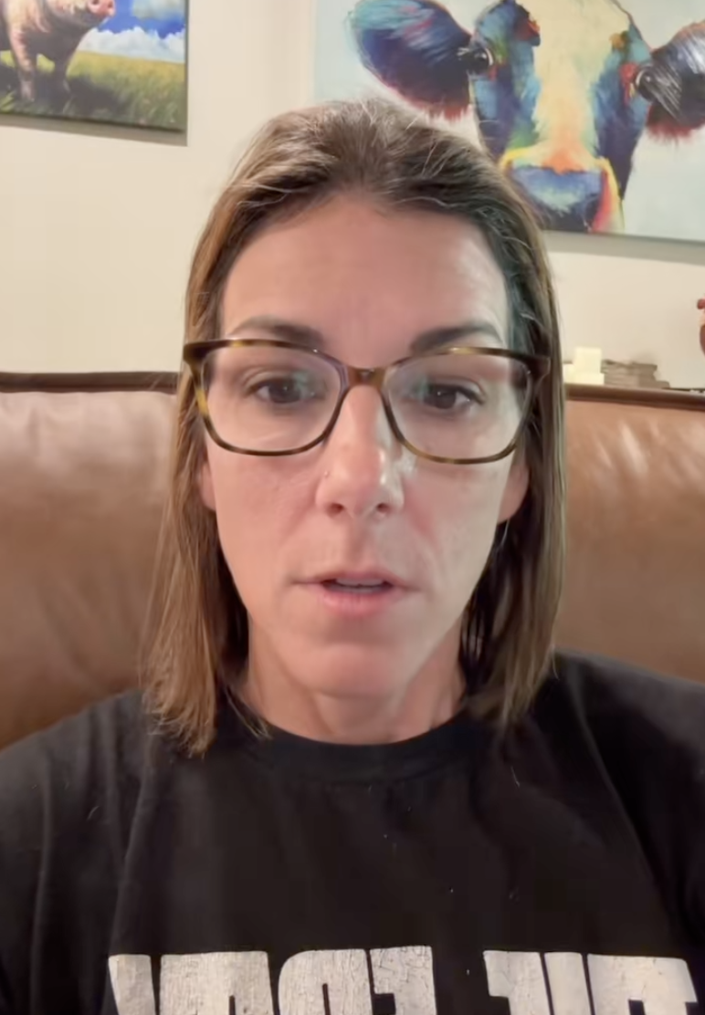 woman talking to tiktokkers