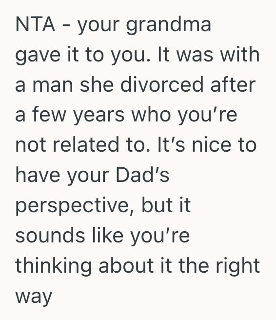 Screenshot 2025 09 08 at 4.23.58 PM She Wants To Sell Her Grandmother’s Ring To Buy A New Wedding Band, But Her Father Accused Her Of Disrespecting Their Family