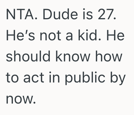 Screenshot 2025 09 11 at 10.06.49 PM Woman Asked Her Adult Stepson To Stop Playing Video Games On His Phone During A Birthday Dinner, So He Got Offended And Stormed Out