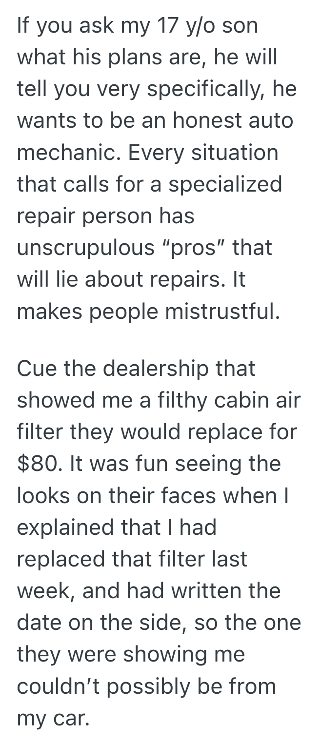 Screenshot 2025 09 11 at 4.40.38 PM A Dishonest Mechanic Tried To Scam An Older Woman Out Of Thousands, So An Honest Worker Stepped In And Saved Her