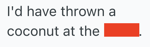 Screenshot 2025 09 11 at 7.35.35 PM A Rude Customer Commented On Her Outfit And Insulted Her Again When She Asked Her To Clarify