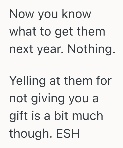 Screenshot 2025 09 15 at 8.10.10 PM Birthday Girl Felt Forgotten By Her Family On Her Special Day, But When She Confronted Everyone In Anger, It Only Made Matters Worse