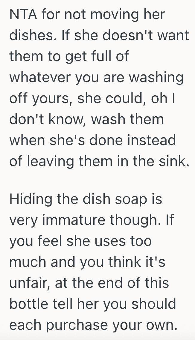 Screenshot 2025 09 16 at 3.57.19 PM Woman Washes Her Dishes, But The Next Day, Her Roommate Confronts Her About The Grease She Left In The Sink