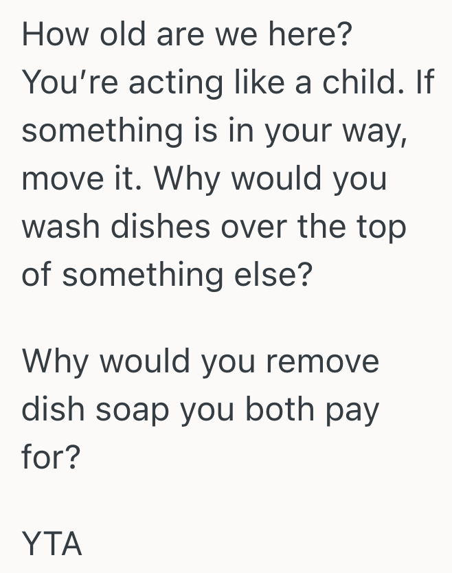 Screenshot 2025 09 16 at 3.57.36 PM Woman Washes Her Dishes, But The Next Day, Her Roommate Confronts Her About The Grease She Left In The Sink