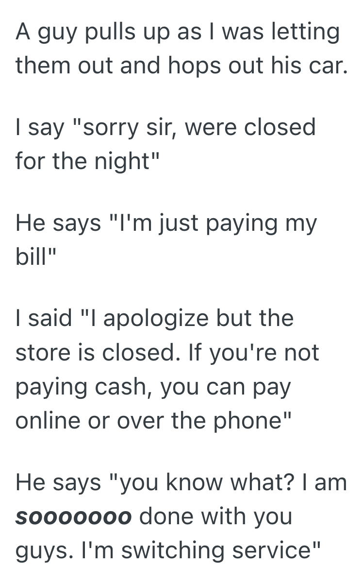 Screenshot 2025 09 16 at 4.48.54 PM An Angry Shopper Tried To Intimidate His Way Inside, So The Assistant Manager Proved That Closing Time Means Closing Time