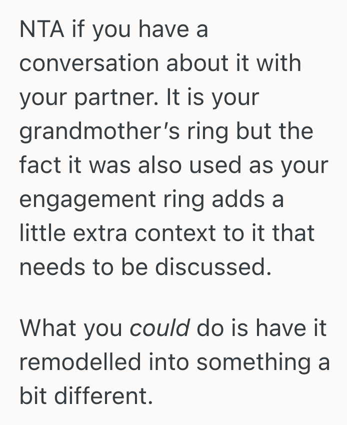Screenshot 2025 09 22 at 12.07.07 PM Woman Found Her Grandmother’s Wedding Ring That Once Served As Her Engagement Ring, Feared Wearing It Again Would Upset Her Partner