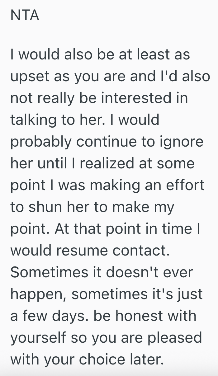 Screenshot 2025 09 24 at 12.31.54 PM Woman Plans A Trip To Visit Her Friend In Another City, But The Week Before The Visit, The Friend Makes Plans To Go Out Of Town