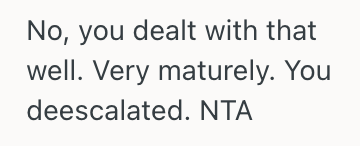 Screenshot 2025 09 27 at 7.41.14 PM Employee Asked Her Coworker If She Wanted To Grab A Quick Lunch, But She Took This As A Form Of Pressure And Said She Doesnt Have To Answer