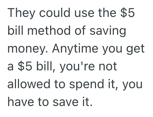 Screenshot 2025 09 29 at 10.38.59 PM Customer Pays For Expensive Phone With $5 Bills, So The Employee Calls A Manger Over To Help Count The Cash