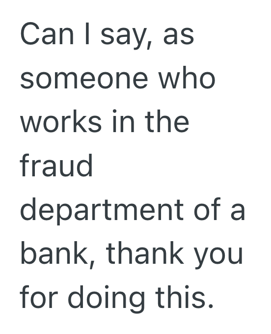 Screenshot 2025 09 29 at 11.49.44 AM Thieving Family Tried To Pull Off A Credit Card Scam Before Closing, But One Astute Retail Worker Turned Their Plan Into A Complete Failure