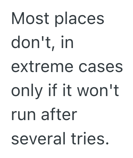 Screenshot 2025 09 29 at 11.50.23 AM Thieving Family Tried To Pull Off A Credit Card Scam Before Closing, But One Astute Retail Worker Turned Their Plan Into A Complete Failure