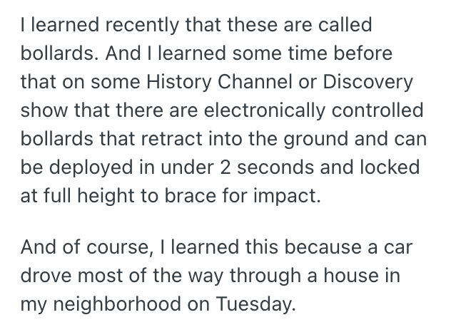 Screenshot 2025 09 30 at 3.00.58 PM Thief Failed Miserably When He Tried To Ram His Truck Into The Front Of A Store, But The Employees Got A Good Laugh When They Watched The Security Footage