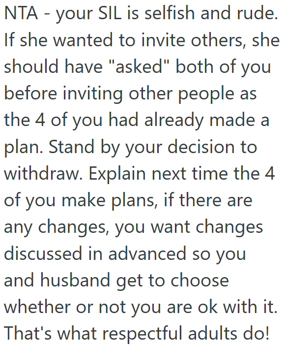 Screenshot 1 742be2 Couple Canceled A Cruise Vacation With Close Family Members After Learning That They Invited Four Strangers, But They Dont Think Its A Big Deal