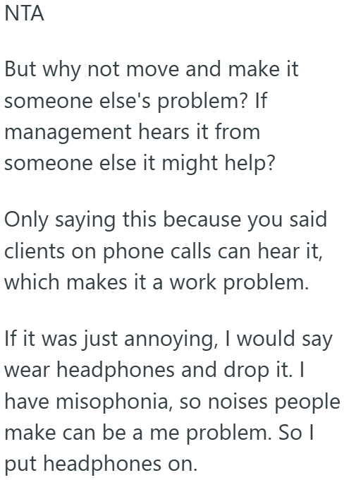 Screenshot 4 aa9452 Her Tone Deaf Coworker Keeps Humming And Its Distracting, But No One Thinks The Issue Is Serious Enough To Make Changes