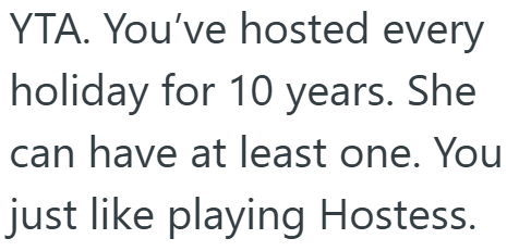 Screenshot 5 6216df Woman Hosts All The Family Parties, So When Her Sister Wants To Host One, She Says Shes Breaking The Tradition
