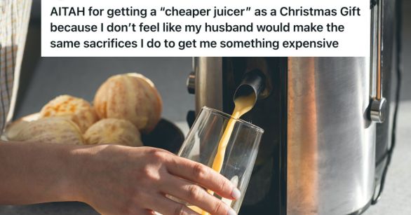 Person making juice using a juicer