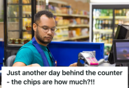 Customer Asked Employee To Charge The Price Of A Bag Of Chips To $0.50, But The Cashier Outsmarted Him With A Creative Solution
