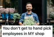 Older Customer Wanted A Woman To Make Her Bouquet, But In The End She Loved The One Made By A Man