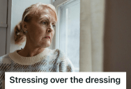 Customer Snapped Over Salad Dressing, But One Retail Worker Got The Last Laugh And The Rest Of The Night Off