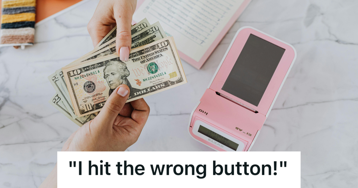 Incompetent Manager Tried To Help Their Employee At The Register, But They Ended Up Just Turning A Small Mistake Into An Even Bigger Mess retail cash transaction