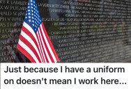 A Soldier Was Asked By A Woman At The Vietnam Veterans Memorial Wall To Help Find Her Son’s Name, So He Helped Her Out As Much As He Could