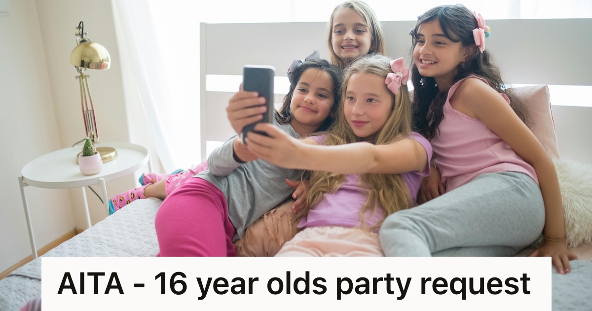 Dad Said No To His Teen Daughters Plan To Invite Selected Friends To Stay Over For Her 16th Birthday, So She Broke Down In Tears Teen girls in pajamas taking a selfie on the bed