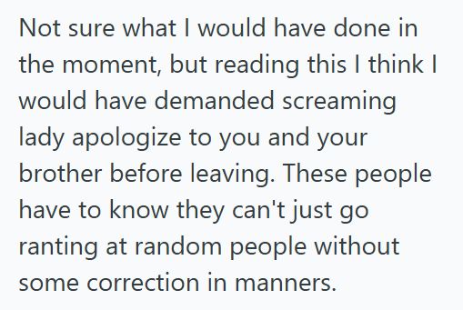 Amusement Park Amusement Park Guest Was Mistaken For An Employee And Told To Empty Trash Cans, But When They Refused The Woman Called Them “Lazy Millennials” And Got Escorted Out By Security