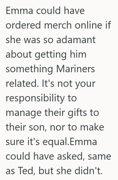 Comment 5 10 His Uncle Asked Him To Pick Up A Gift On His Vacation, But His Aunt Got Upset That He Didnt Offer To Do The Same For Her