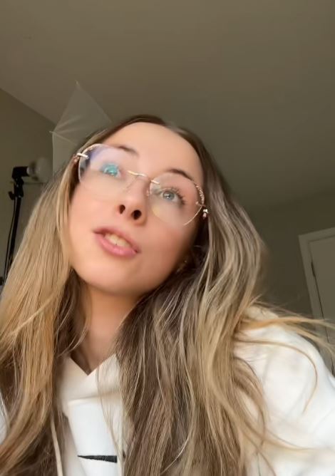 Woman talking about AI worker