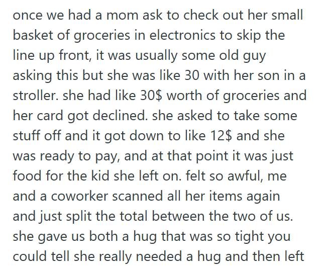Poor Guy 2 Grocery Store Employee Saw A Struggling Customer Eating Dry Ramen In The Cold, But When Another Shopper Stepped In To Help, It Became A Moment She’ll Never Forget