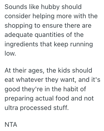 Screenshot 2025 10 01 at 09.38.05 Mom Of Teenage Boys Is Delighted That Her Sons Are Learning To Cook And Taking Their Nutrition Seriously, But The Boys Dad Has Issues With It