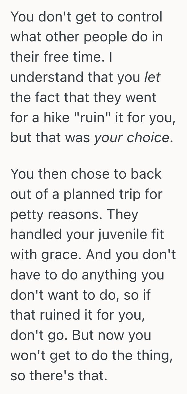 Screenshot 2025 10 01 at 1.31.12 PM Hiker Got Mad Her Friends Reached The Mountain Summit Before Their Group Trip, So She Backed Out Of The Plans Out Of Spite