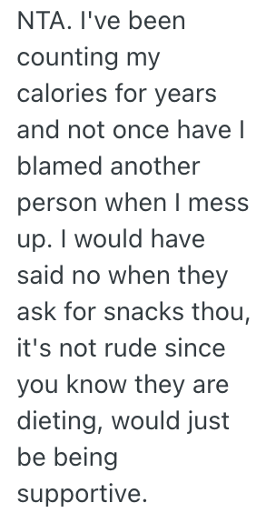 Screenshot 2025 10 03 at 6.53.53 AM A Mom Brings Snacks For Herself And Her Son To A Public Park, But Other Moms Complained That Her Snacks Are Unhealthy And They Cant Control Their Cravings