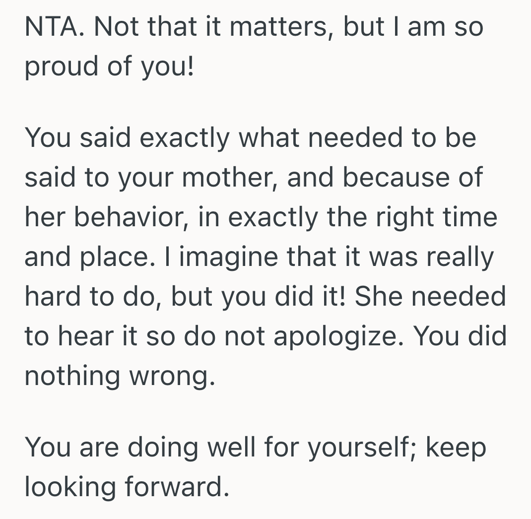 Screenshot 2025 10 06 at 2.13.07 PM Young Woman Gets Bullied By Her Mom About Her Weight At A Family Dinner, So She Releases Pent Up Anger In Front Of Everyone