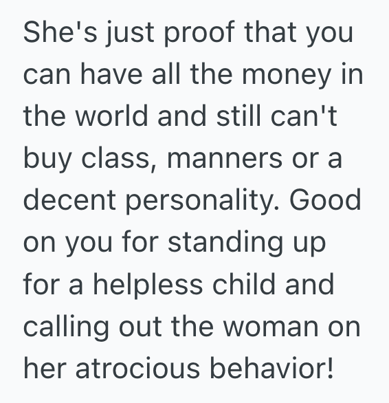 Screenshot 2025 10 07 at 5.50.51 PM A Local Saw A Rude Woman Mock A Disabled Teen In A Supermarket, So They Reminded Her That Money Doesn’t Buy Class
