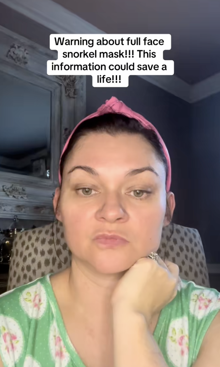 woman talking to tiktokkers