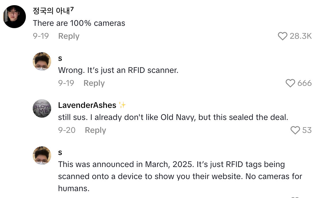 Screenshot 2025 10 12 at 9.22.12 AM An Old Navy Worker Showed Viewers What The Stores New Digital Dressing Room Screens Look Like