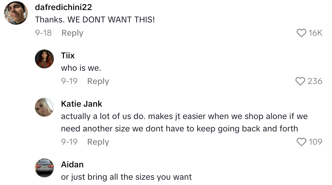 Screenshot 2025 10 12 at 9.22.31 AM An Old Navy Worker Showed Viewers What The Stores New Digital Dressing Room Screens Look Like