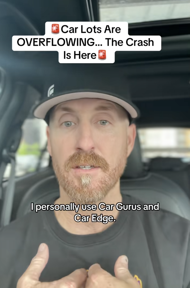 man talking to tiktok viewers