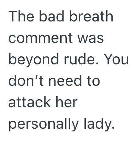 Screenshot 2025 10 13 at 10.32.40 PM Defensive Customer Was Fuming Because Her Card Was Declined Several Times, So She Started Claiming That This Store Employee Overcharged Her And Tampered With Her Card