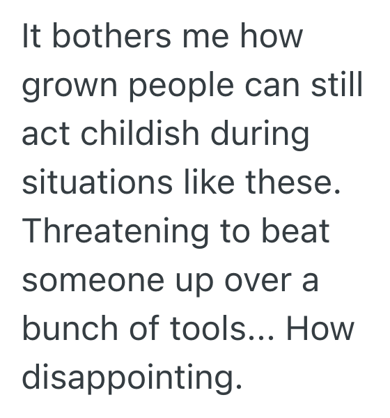 Screenshot 2025 10 13 at 4.19.09 PM Livid Customer Passive Aggressively Threatened This Store Employee After He Didnt Accept A Return, So Head Of Security And Management Teach The Customer A Lesson On Respect