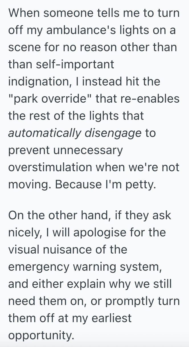 Screenshot 2025 10 14 at 5.25.46 PM Woman Orders Police Officer To Turn Off Flashing Lights On Ambulance, But He Explains That Hes Not A Paramedic