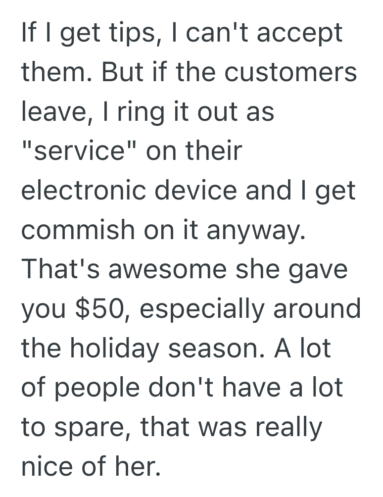 Screenshot 2025 10 15 at 12.16.54 PM Mall Employee Was Forced To Deal With A Gas Leak And A Horde Of Entitled Customers, But One Womans Kind Words And Generous Tip Turned The Entire Day Around