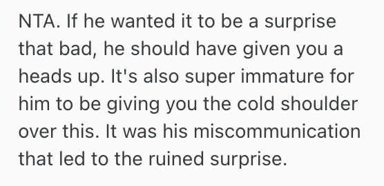 Screenshot 2025 10 15 at 5.50.17 PM Engaged Woman Accidentally Revealed Her Fiancés Surprise To His Sister, So Now Hes Mad At Her And Giving Her The Cold Shoulder
